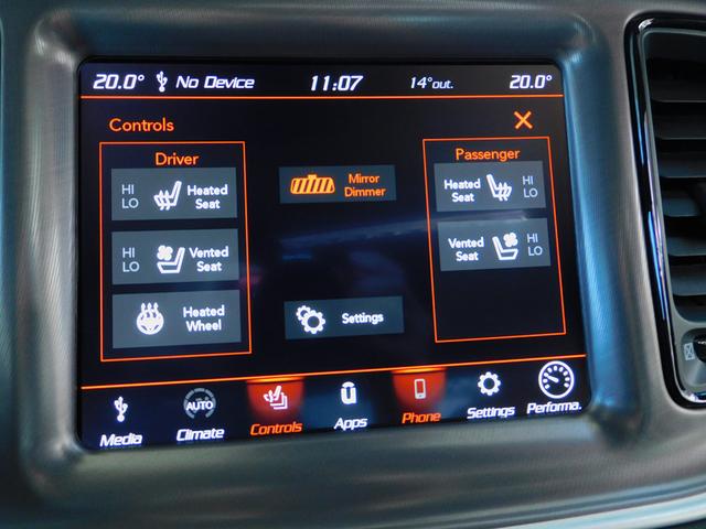 ダッジ・チャレンジャー Ｒ／Ｔスキャットパックワイドボディ　サンルーフ　ローダウン　キャルウイング可変バルブマフラー　プラスパッケージ　ドライバーコンビニエンスグループ　テクノロジーグループ　新車並行　オートチェック　ワンオーナー（49枚目）