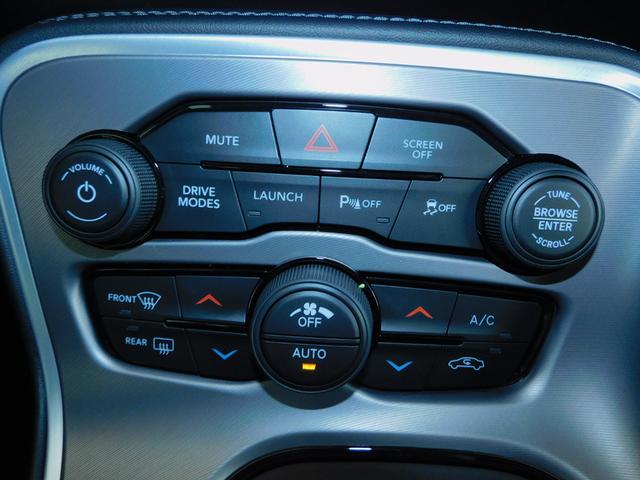 ダッジ・チャレンジャー Ｒ／Ｔスキャットパックワイドボディ　サンルーフ　ローダウン　キャルウイング可変バルブマフラー　プラスパッケージ　ドライバーコンビニエンスグループ　テクノロジーグループ　新車並行　オートチェック　ワンオーナー（55枚目）