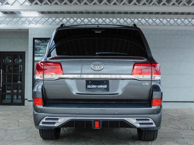 TOYOTA LAND CRUISER AX