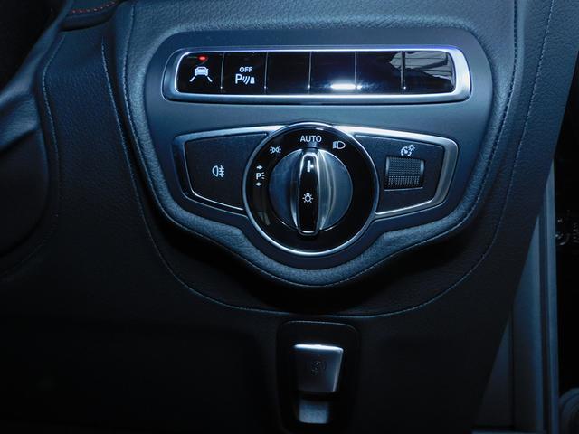 �^�]�ȉE���̉摜�ɂȂ�܂��B