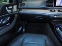 GLE400d 4マチック クーペスポーツ パノラミックスライディングルーフ パナメリカーナグリル フロントアンダースポイラー トランクスポイラー ブラックアウト エアサスペション ブルメスターサウンド ベンチレーター シートヒーター 黒革(64枚目)