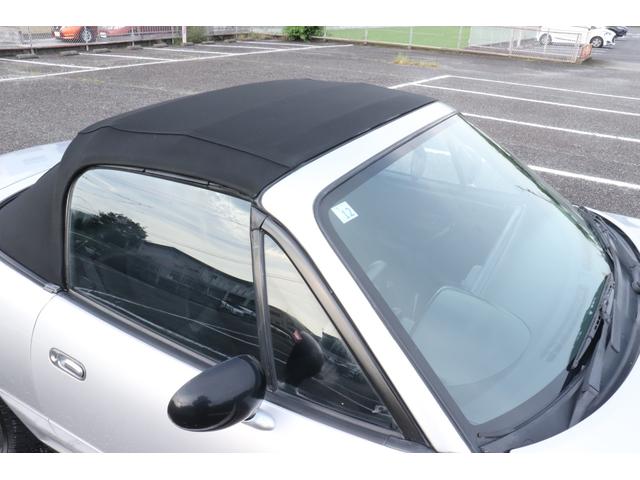 ユーノスロードスター ノーマルベース　ガラス幌　車高調　クラシックホイール　５ＭＴ　新品バンパスポイラー　バンパースムージング　オール磨き　対策整備　整備プラン　ルームクリーニング　ボディーフレーム点検チェック（22枚目）