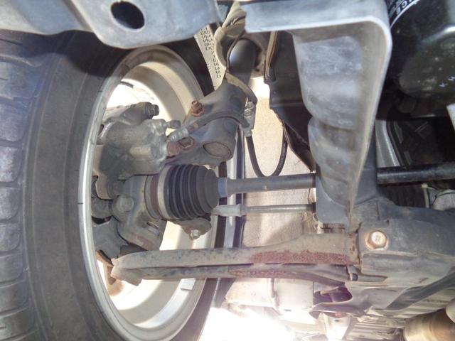 �c�Ǝ��Ԃ́A�X�F�O�O�`�P�W�F�O�O�ƂȂ�܂��􂨋C�y�ɂ����X��������