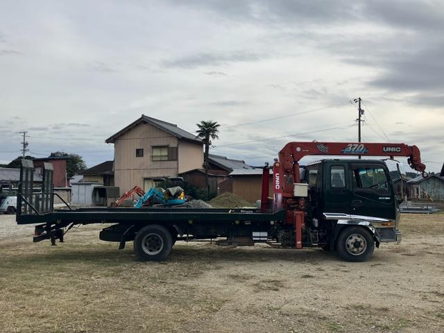 フォワード クレーン付キャリアカー 3段クレーン積載車 最大積載量1800kg 6速マニュアル ユニック角足差し違いアウトリガー ETC 荷台内寸580cmX215cm ETC ハーフシェイドガラス(24枚目)