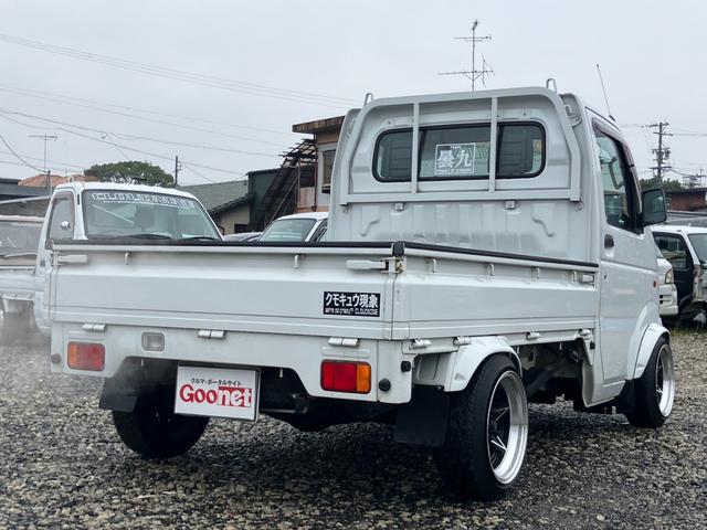 キャリイトラック ＫＣエアコン・パワステ　５速マニュアル　実走行４２０００ｋｍ　ハロースペシャルオーバーフェンダー／フロント車高調／１４インチアルミ　社外マフラー　純正マフラー有　社外ＳＤナビ（8枚目）