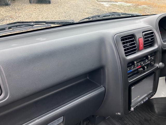 キャリイトラック ＫＣエアコン・パワステ　５速マニュアル　実走行４２０００ｋｍ　ハロースペシャルオーバーフェンダー／フロント車高調／１４インチアルミ　社外マフラー　純正マフラー有　社外ＳＤナビ（22枚目）