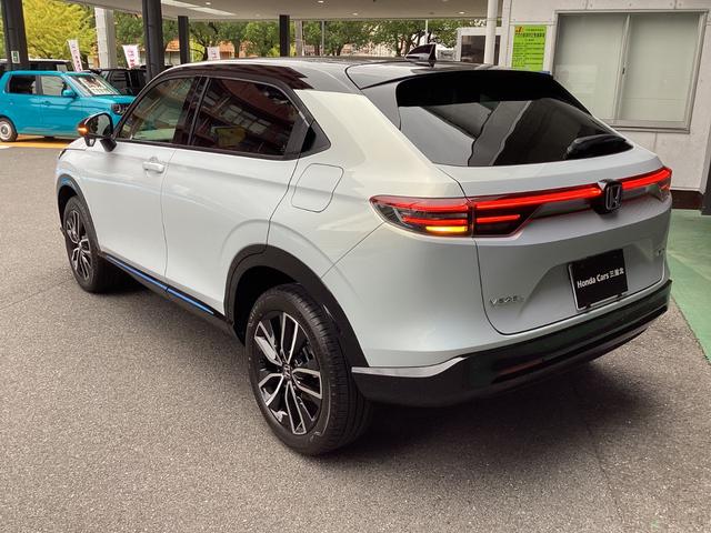 ヴェゼル e:HEV Z・PLaYパッケージ 当店試乗車 E-HEV Z PLAYパッケージ ホンダコネクトディスプレー ETC2.0 LEDアクティブコーナリングライト ブラインドスポットインフォメーション 後退出庫サポート ッ後席用USB(14枚目)