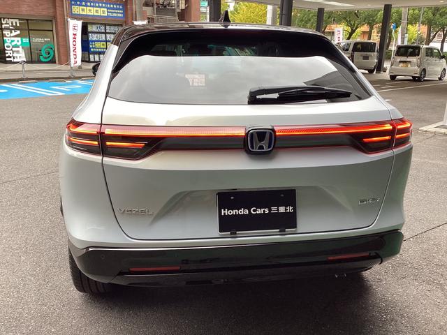 ヴェゼル e:HEV Z・PLaYパッケージ 当店試乗車 E-HEV Z PLAYパッケージ ホンダコネクトディスプレー ETC2.0 LEDアクティブコーナリングライト ブラインドスポットインフォメーション 後退出庫サポート ッ後席用USB(15枚目)