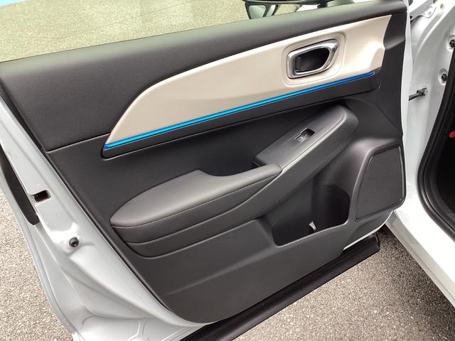 ヴェゼル e:HEV Z・PLaYパッケージ 当店試乗車 E-HEV Z PLAYパッケージ ホンダコネクトディスプレー ETC2.0 LEDアクティブコーナリングライト ブラインドスポットインフォメーション 後退出庫サポート ッ後席用USB(25枚目)