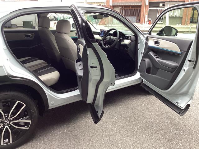 ヴェゼル e:HEV Z・PLaYパッケージ 当店試乗車 E-HEV Z PLAYパッケージ ホンダコネクトディスプレー ETC2.0 LEDアクティブコーナリングライト ブラインドスポットインフォメーション 後退出庫サポート ッ後席用USB(43枚目)