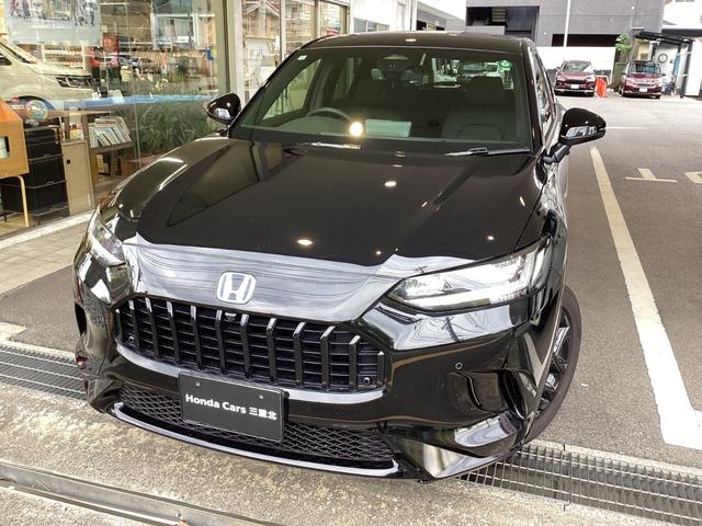 ＺＲ－Ｖ ｅ：ＨＥＶ　Ｚ特別仕様車ブラックスタイル　当店試乗車　ご来店前は必ず車両有無のご確認お願い致します。Ｅ－ＨＥＶ　Ｚ　特別仕様車ブラックスタイル　ホンダコネクトディスプレー＋ＥＴＣ２．０　マルチビューカメラ　前後ドラレコ　１８インチアルミ（33枚目）