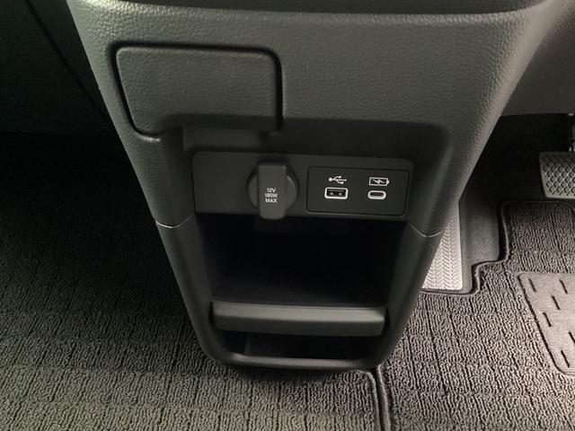 ステップワゴン e:HEVスパーダ プレミアムライン 当店試乗車 11.4ホンダコネクトナビ ETC 10.1インチリア席モニター ボディーコーティング施錠済み マルチビューカメラ シートヒーター トリプルゾーンエアコン 全列USB スエード調表皮(20枚目)