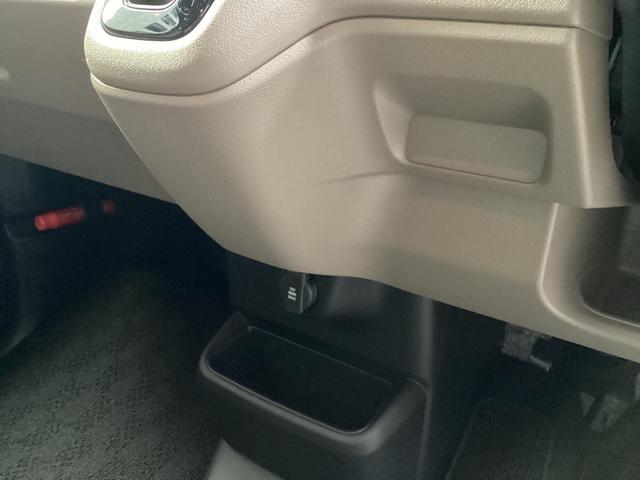 N-BOXジョイ ターボ 当店試乗車 2トーンカラー 8インチホンダコネクトナビ ブラックエンブレム イエローLEDフォグライト フルLEDヘッドライト シートヒーター 両側パワースライドドア 撥水ファブリック オートリトラ(15枚目)