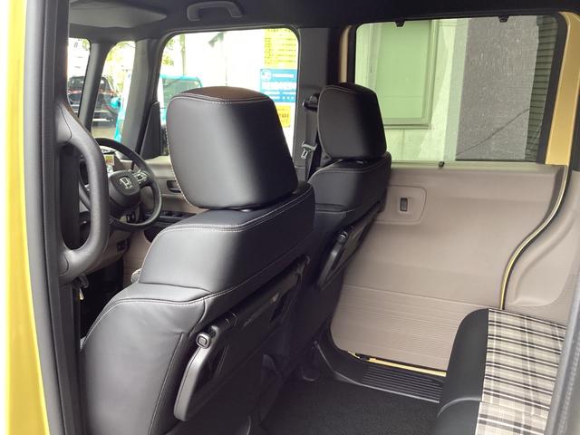 N-BOXジョイ ターボ 当店試乗車 2トーンカラー 8インチホンダコネクトナビ ブラックエンブレム イエローLEDフォグライト フルLEDヘッドライト シートヒーター 両側パワースライドドア 撥水ファブリック オートリトラ(20枚目)
