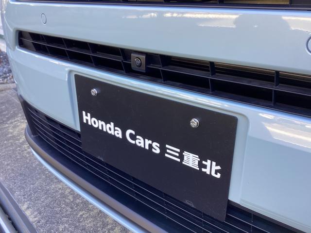 フリード エアー　ＥＸ　当店展示車　新車未登録　６人乗り　９インチホンダコネクトナビ　マルチビューカメラ　アダクティブドライビングビーム　後退出庫サポート　ブラインドスポットインフォメーション　シートヒーター　リアクーラー（3枚目）