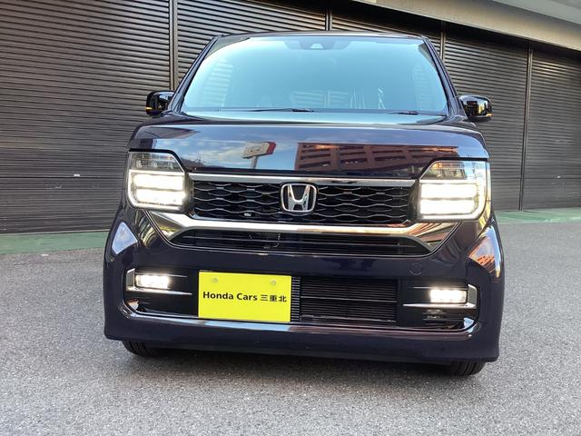 Ｎ－ＷＧＮカスタム Ｌ・ターボ　当店展示車　新車未登録　カスタムＬターボ　９灯式フルＬＥＤヘッドライト　電子制御パーキングブレーキ　オートブレーキホールド　急速充電対応ＵＳＢ　運転席＆助手席シートヒーター　本革巻きステアリング（11枚目）