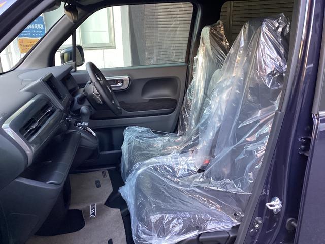 Ｎ－ＷＧＮカスタム Ｌ・ターボ　当店展示車　新車未登録　カスタムＬターボ　９灯式フルＬＥＤヘッドライト　電子制御パーキングブレーキ　オートブレーキホールド　急速充電対応ＵＳＢ　運転席＆助手席シートヒーター　本革巻きステアリング（17枚目）