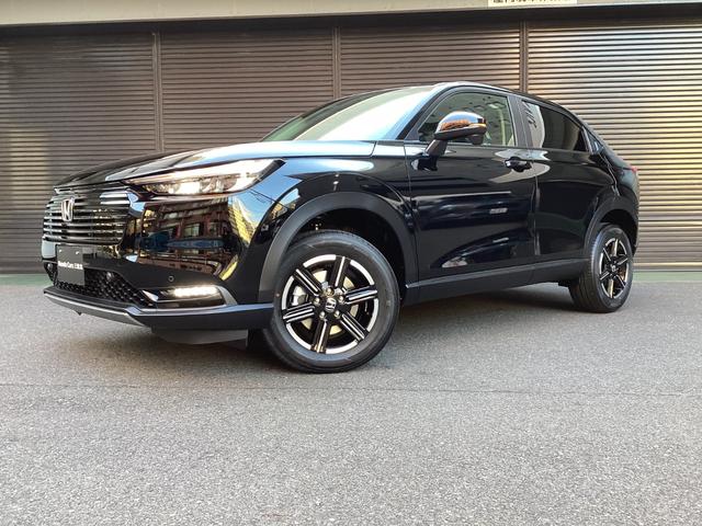 ヴェゼル ｅ：ＨＥＶ　Ｘ　当店展示車　新車未登録　８インチディスプレイオーディオ　フルＬＥＤヘッドライト　１６インチアルミホイール　電子制御パーキング　オートブレーキホールド　急速充電対応ＵＳＢ　本革巻きステアリングホイール（34枚目）