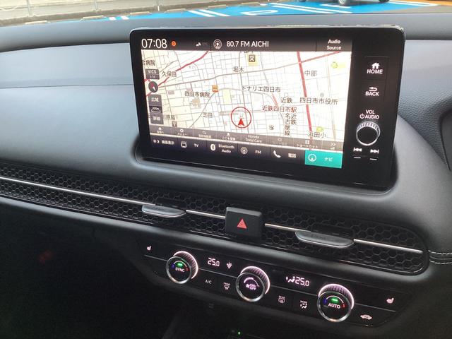 ＺＲ－Ｖ Ｚ　当店試乗車　ガソリン車　ＢＳＩ・後退出庫サポートレス車　ホンダコネクトディスプレー　ＥＴＣ２．０　マルチビューカメラ　ＢＯＳＥプレミアムサウンド　シートヒーター　ステアリングヒーター（4枚目）