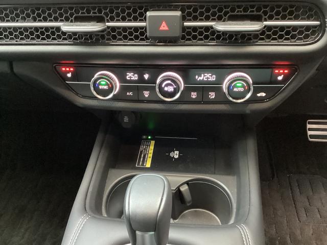 ＺＲ－Ｖ Ｚ　当店試乗車　ガソリン車　ＢＳＩ・後退出庫サポートレス車　ホンダコネクトディスプレー　ＥＴＣ２．０　マルチビューカメラ　ＢＯＳＥプレミアムサウンド　シートヒーター　ステアリングヒーター（13枚目）