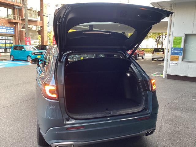 ＺＲ－Ｖ Ｚ　当店試乗車　ガソリン車　ＢＳＩ・後退出庫サポートレス車　ホンダコネクトディスプレー　ＥＴＣ２．０　マルチビューカメラ　ＢＯＳＥプレミアムサウンド　シートヒーター　ステアリングヒーター（26枚目）