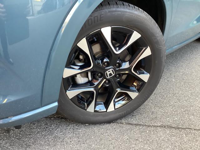 ＺＲ－Ｖ Ｚ　当店試乗車　ガソリン車　ＢＳＩ・後退出庫サポートレス車　ホンダコネクトディスプレー　ＥＴＣ２．０　マルチビューカメラ　ＢＯＳＥプレミアムサウンド　シートヒーター　ステアリングヒーター（35枚目）
