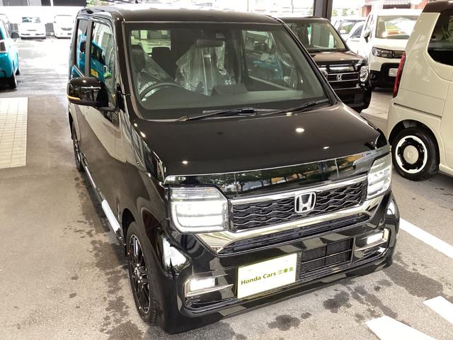 Ｎ－ＷＧＮカスタム Ｌ・ターボ　当店展示車　新車未登録　カスタムＬターボ　９灯式フルＬＥＤヘッドライト　電子制御パーキングブレーキ　オートブレーキホールド　急速充電対応ＵＳＢ　運転席＆助手席シートヒーター　本革巻きステアリング（9枚目）