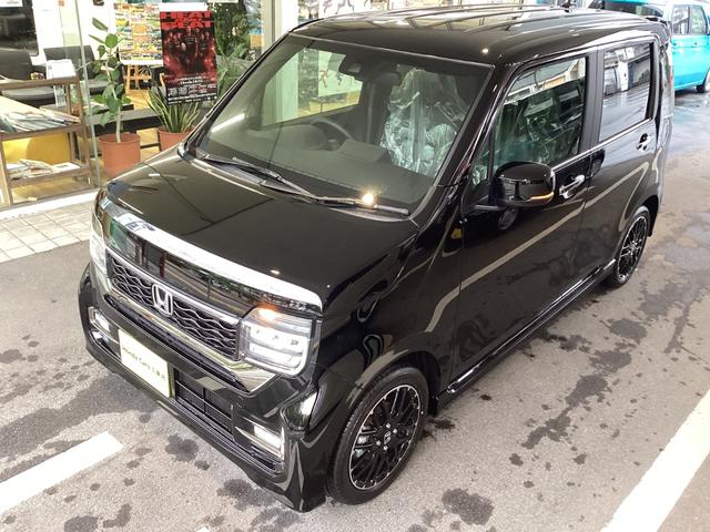 Ｎ－ＷＧＮカスタム Ｌ・ターボ　当店展示車　新車未登録　カスタムＬターボ　９灯式フルＬＥＤヘッドライト　電子制御パーキングブレーキ　オートブレーキホールド　急速充電対応ＵＳＢ　運転席＆助手席シートヒーター　本革巻きステアリング（11枚目）