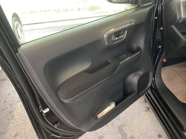 Ｎ－ＷＧＮカスタム Ｌ・ターボ　当店展示車　新車未登録　カスタムＬターボ　９灯式フルＬＥＤヘッドライト　電子制御パーキングブレーキ　オートブレーキホールド　急速充電対応ＵＳＢ　運転席＆助手席シートヒーター　本革巻きステアリング（13枚目）