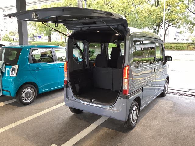 Ｎ－ＶＡＮ ファン　当店試乗車　ホンダセンシング　８インチベーシックインターナビ　バックカメラ　ＴＶフルセグ　Ｂｌｕｅｔｏｏｔｈ　フルＬＥＤヘッドライト　充電用ＵＳＢ　アクセサリーソケットＤＣ１２Ｖ　ＵＶカットガラス（27枚目）