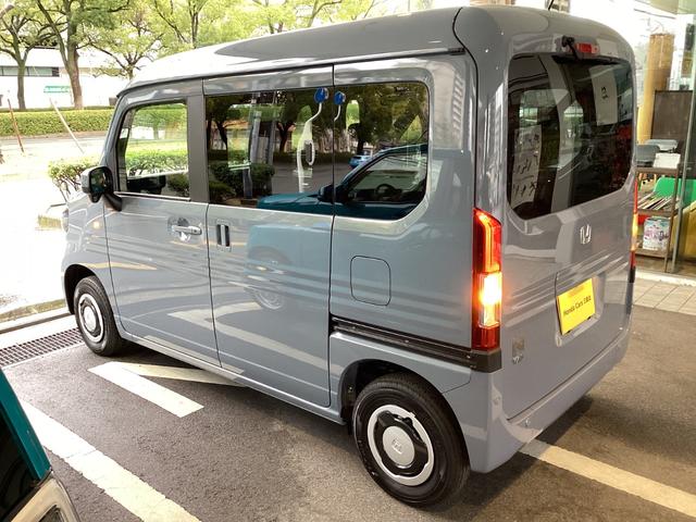 Ｎ－ＶＡＮ ファン　当店試乗車　ホンダセンシング　８インチベーシックインターナビ　バックカメラ　ＴＶフルセグ　Ｂｌｕｅｔｏｏｔｈ　フルＬＥＤヘッドライト　充電用ＵＳＢ　アクセサリーソケットＤＣ１２Ｖ　ＵＶカットガラス（30枚目）