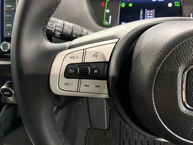 フィット e:HEVホーム H SENSING 新車保証 試乗車 ワンオ-ナ- ナビVXU-245FTi TV Rカメラ CD録音 BTオ-ディオ DVD ETC LEDライト VSA クルコン スマ-トキ- 盗難防止装置(10枚目)