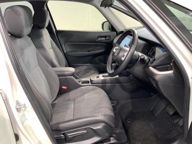 フィット e:HEVホーム H SENSING 新車保証 試乗車 ワンオ-ナ- ナビVXU-245FTi TV Rカメラ CD録音 BTオ-ディオ DVD ETC LEDライト VSA クルコン スマ-トキ- 盗難防止装置(17枚目)