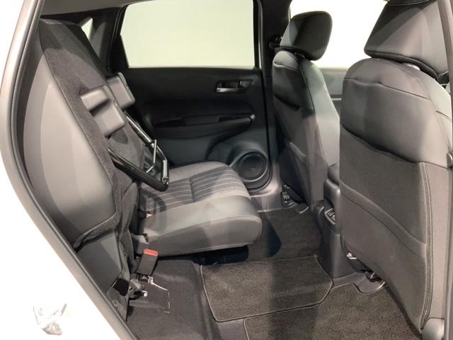 フィット e:HEVホーム H SENSING 新車保証 試乗車 ワンオ-ナ- ナビVXU-245FTi TV Rカメラ CD録音 BTオ-ディオ DVD ETC LEDライト VSA クルコン スマ-トキ- 盗難防止装置(34枚目)