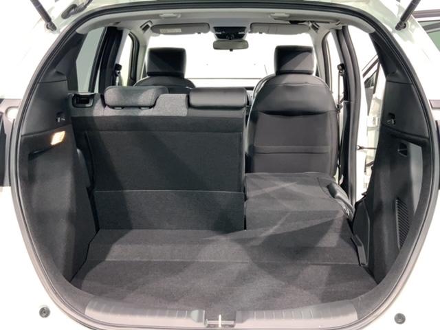 フィット e:HEVホーム H SENSING 新車保証 試乗車 ワンオ-ナ- ナビVXU-245FTi TV Rカメラ CD録音 BTオ-ディオ DVD ETC LEDライト VSA クルコン スマ-トキ- 盗難防止装置(36枚目)