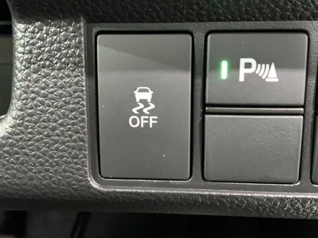 横滑り防止装置がついています。いざという時に安心ですね。