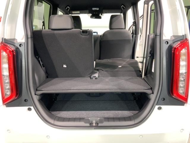 自社商品化センターにて内外装のクリーニングを実施しております！