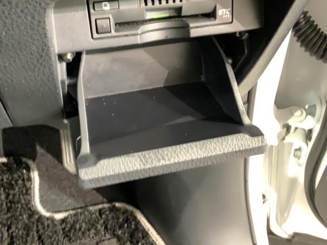 ノア Ｓｉ　ダブルバイビーＩＩＩ　最長５年保証　ワンオーナー　純正ナビ　ＴＶ　Ｒカメラ　ＤＶＤ　ドラレコ　衝突軽減Ｂ　ＥＴＣ　ＬＥＤライト　横滑り防止　両側電動ドア　クルコン　アルミ　フォグ　スマートキー　盗難防止装置　整備記録簿（29枚目）