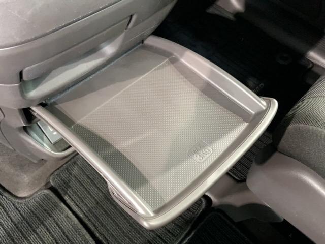 フリード G・ホンダセンシング 最長5年保証 ワンオ-ナ- ナビVXM-194Ci Rカメラ BTオ-ディオ ETC LEDライト 両側電動ドア VSA クルコン スマ-トキ- 盗難防止装置 整備記録簿 AAC スペアキ-(28枚目)