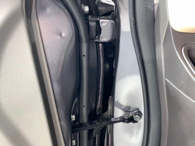 フリード G・ホンダセンシング 最長5年保証 ワンオ-ナ- ナビVXM-194Ci Rカメラ BTオ-ディオ ETC LEDライト 両側電動ドア VSA クルコン スマ-トキ- 盗難防止装置 整備記録簿 AAC スペアキ-(42枚目)