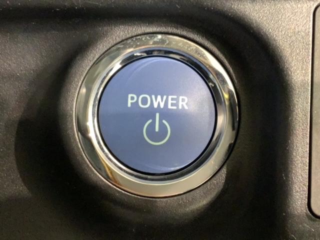 アクア Ｓ　１年保証　ナビ　ＴＶ　Ｒカメラ　ＤＶＤ　ドラレコ　ＥＴＣ　横滑り防止　ドアバイザー　スマートキー　盗難防止装置　整備記録簿　ＡＡＣ　Ｗエアバッグ（12枚目）