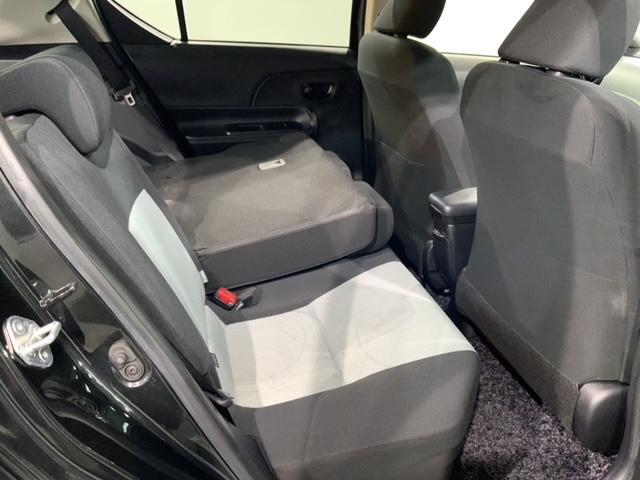 アクア Ｓ　１年保証　ナビ　ＴＶ　Ｒカメラ　ＤＶＤ　ドラレコ　ＥＴＣ　横滑り防止　ドアバイザー　スマートキー　盗難防止装置　整備記録簿　ＡＡＣ　Ｗエアバッグ（34枚目）