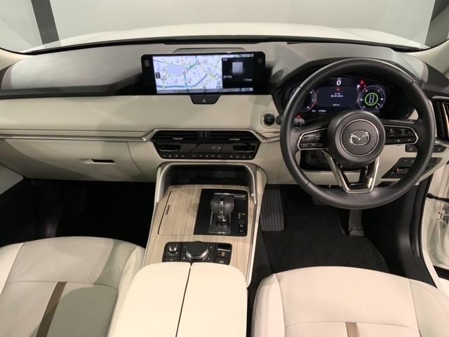 ＣＸ－６０ ＸＤ－ハイブリッド　エクスクルーシブモダン　革シ－ト　最長５年保証　ワンオーナー　純正ナビ　ＴＶ　Ｒカメラ　マルチビュー　ＢＴオ－ディオ　ドラレコ　衝突軽減Ｂ　ＥＴＣ　ＬＥＤライト　横滑り防止　シートヒーター　電動シート　クルコン　フォグ（8枚目）