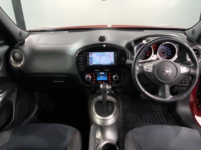 ジューク １５ＲＸ　Ｖセレクション　ワンオ－ナ－　１年保証　純正ナビ　ＴＶ　Ｒカメラ　ＢＴオ－ディオ　衝突軽減Ｂ　ＥＴＣ　ＬＥＤライト　横滑り防止　アルミ　スマ－トキ－　盗難防止装置　整備記録簿　ＡＡＣ　スペアキ－　Ｗエアバッグ（8枚目）