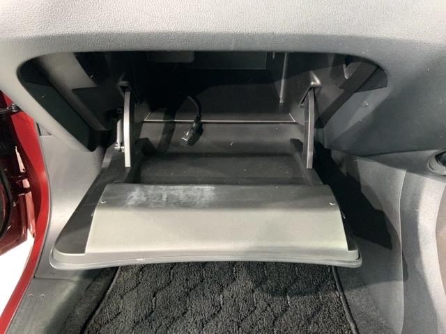 ジューク １５ＲＸ　Ｖセレクション　ワンオ－ナ－　１年保証　純正ナビ　ＴＶ　Ｒカメラ　ＢＴオ－ディオ　衝突軽減Ｂ　ＥＴＣ　ＬＥＤライト　横滑り防止　アルミ　スマ－トキ－　盗難防止装置　整備記録簿　ＡＡＣ　スペアキ－　Ｗエアバッグ（23枚目）