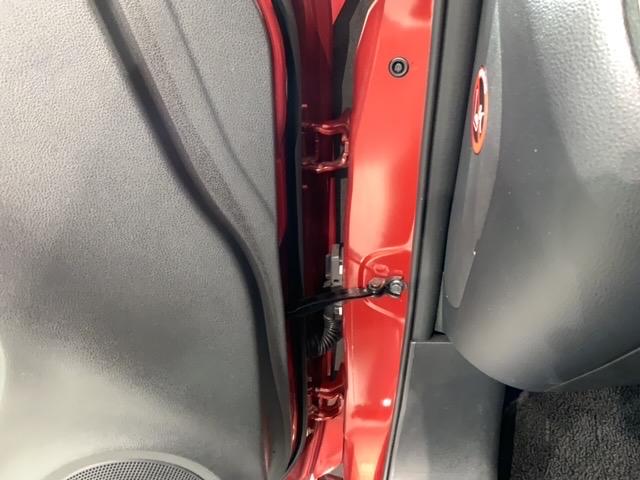 ジューク １５ＲＸ　Ｖセレクション　ワンオ－ナ－　１年保証　純正ナビ　ＴＶ　Ｒカメラ　ＢＴオ－ディオ　衝突軽減Ｂ　ＥＴＣ　ＬＥＤライト　横滑り防止　アルミ　スマ－トキ－　盗難防止装置　整備記録簿　ＡＡＣ　スペアキ－　Ｗエアバッグ（42枚目）