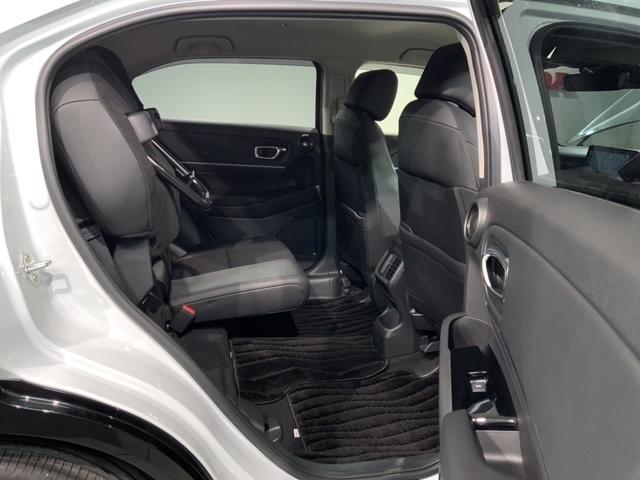 ヴェゼル ｅ：ＨＥＶ　Ｚ　Ｈ　ＳＥＮＳＩＮＧ　最長５年保証　ワンオーナー　純正ナビＴＶ　Ｒカメラ　マルチビュ－　ＥＴＣ　ＬＥＤライト　ＶＳＡ　シ－トヒ－タ－　クルコン　アルミ　スマ－トキ－　スペアキ－　盗難防止装置　整備記録簿（33枚目）