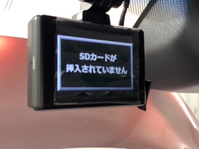 Ｎ－ＯＮＥ プレミアム　ＳＳパッケージ　あんしんＰＫＧ　１年保証　ワンオーナー　ナビ　ＴＶ　Ｒカメラ　ＣＤ録音　ＢＴオ－ディオ　ＤＶＤ　ドラレコ　シートヒーター　ＨＩＤ　ＶＳＡ　アルミ　フォグ　スマートキー　盗難防止装置　整備記録簿　ＡＡＣ（10枚目）
