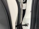 e:HEVホーム H SENSING 新車保証 試乗車 ワンオ-ナ- ナビVXU-245FTi TV Rカメラ CD録音 BTオ-ディオ DVD ETC LEDライト VSA クルコン スマ-トキ- 盗難防止装置(43枚目)