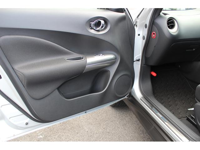 16GT FOUR 純正SDナビ フルセグ バックカメラ ETC エマージェンシーブレーキ LDW エアロパーツ 17インチアルミ キセノンヘッドライト セキュリティセーフティパック(33枚目)